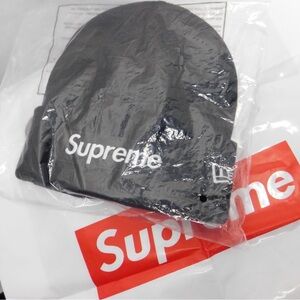 Supreme Black Beanie with Box Logo